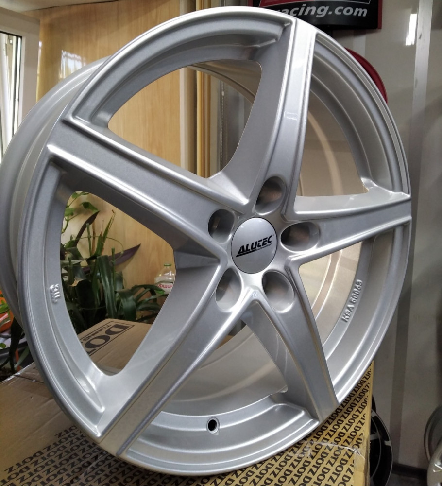 Диски Alutec Raptr