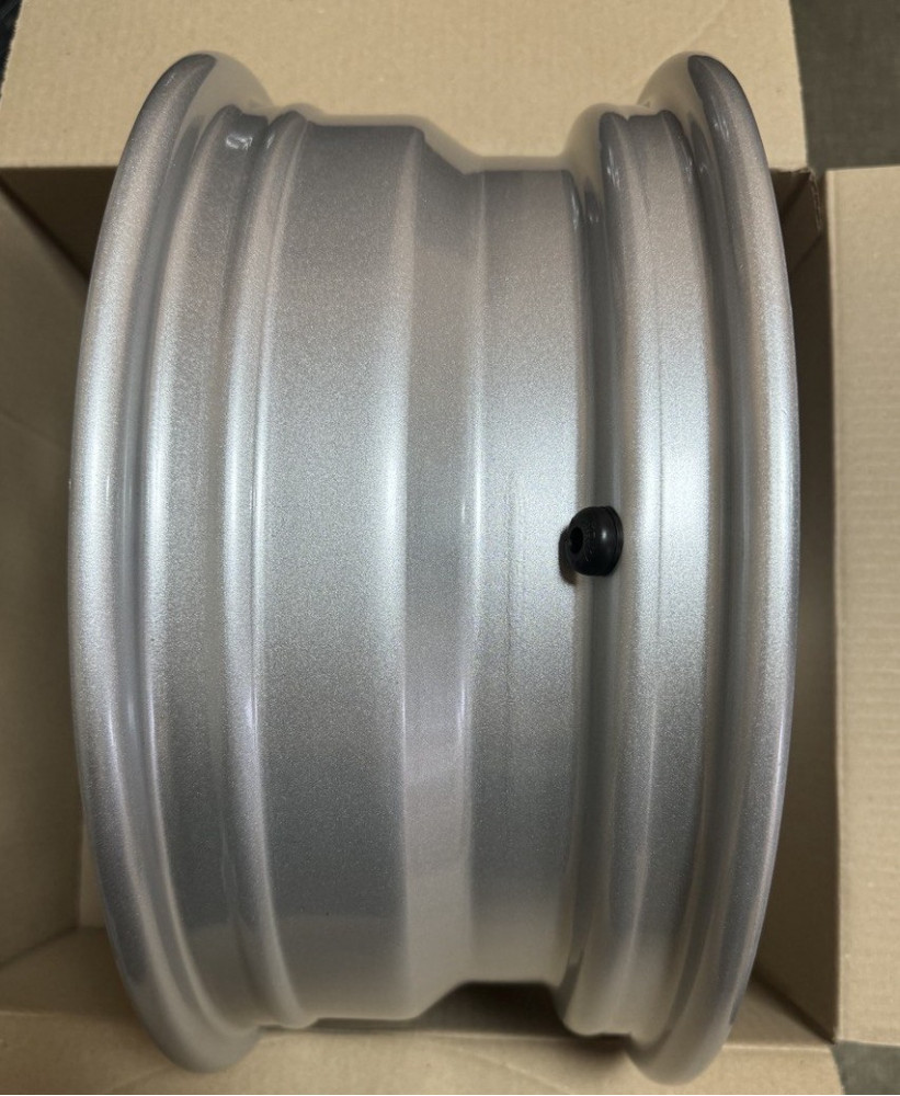 Диски AV Wheels Renault