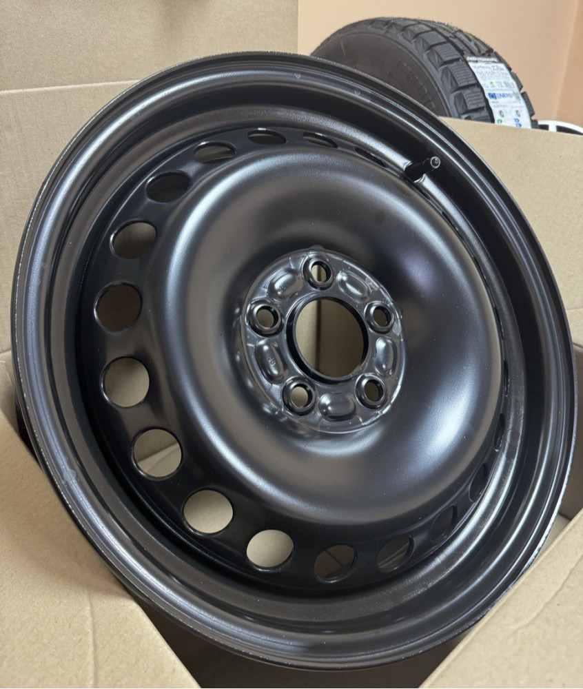 Диск AV Wheels Ford 6.5x16 5x108 ET52.5 63.3 Black