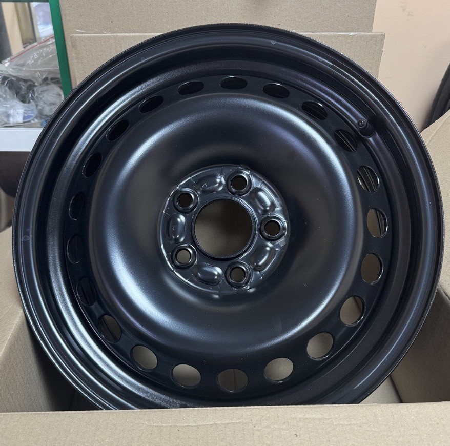 Диск AV Wheels Ford 6.5x16 5x108 ET52.5 63.3 Black