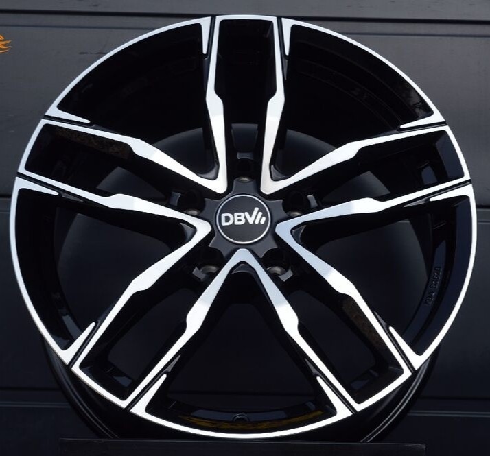 Диск DBV Vienna 8x18 5x120 ET35 72.5 Black