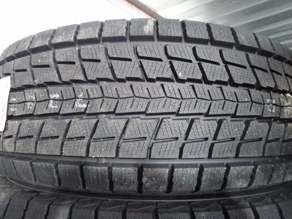 Зимние шины Dunlop Winter Maxx SJ8