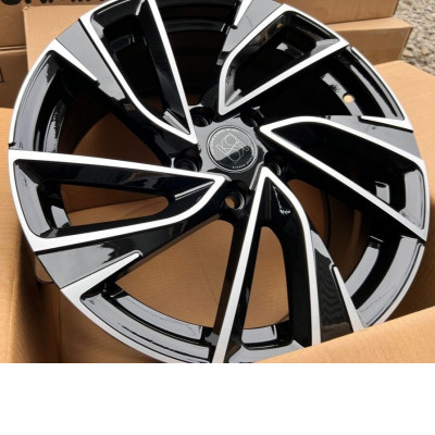 Диск Flow Forming FBX260-7 7.5x17 5x112 ET45 57.1 BLACK