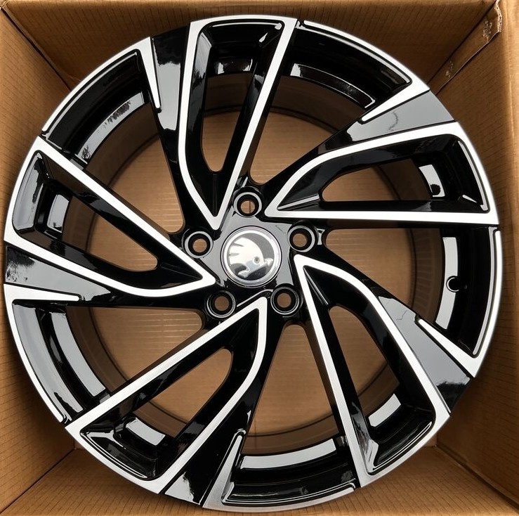 Диск Flow Forming FBX260-7 7.5x17 5x112 ET45 57.1 BLACK