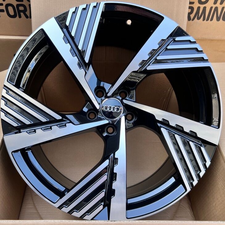 Диск Flow Forming FBX183-20 9x20 5x112 ET35 66.6 BLACK