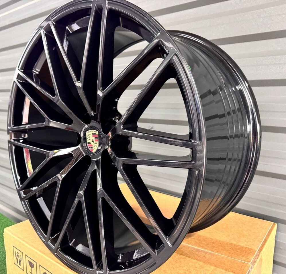 Диск Flow Forming FBX177-21 10.5x21 5x112 ET19 66.5 BLACK