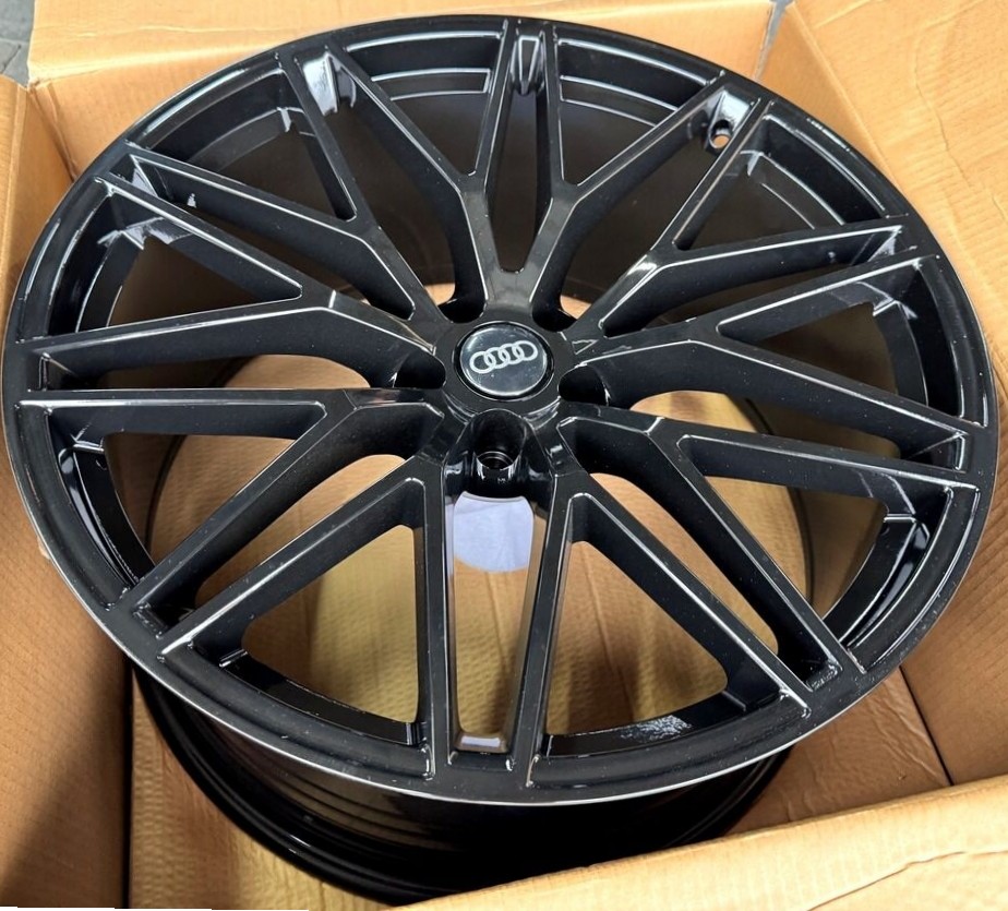 Диск Flow Forming FBX177-21 10.5x21 5x112 ET19 66.5 BLACK