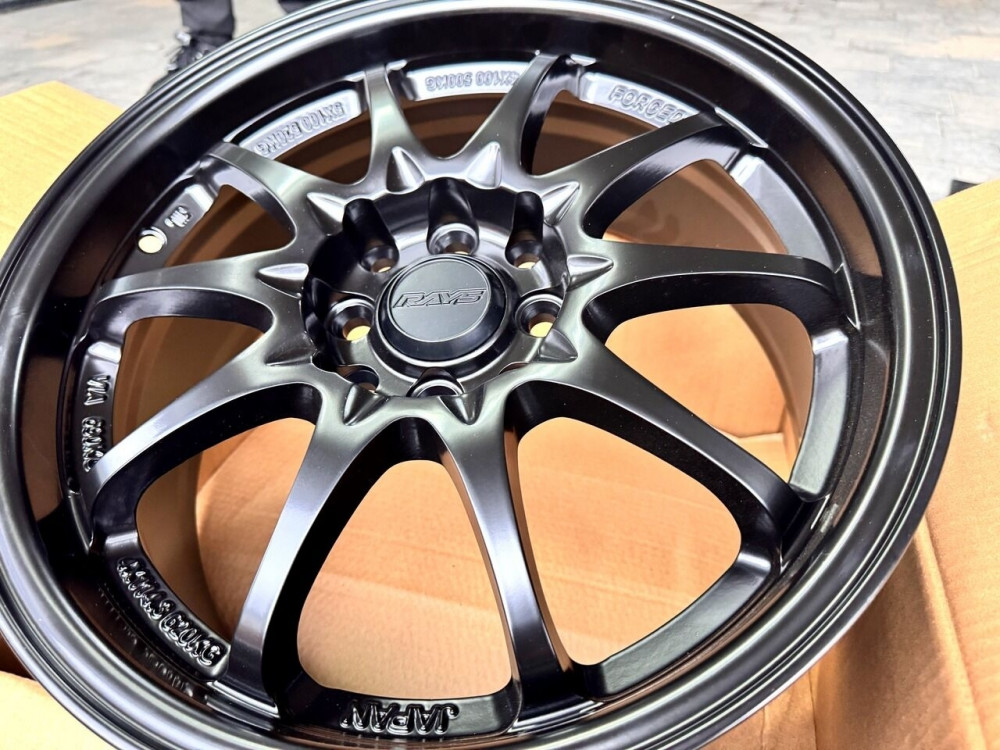 Диск Flow Forming DX136 7x16 4x100 ET35 73.1 BM