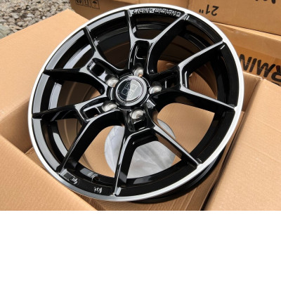 Диск Koko SL552 8x18 5x114.3 ET38 73.1 Black