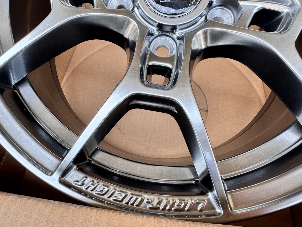 Диск Koko SL552 7.5x17 5x112 ET38 66.5 GR