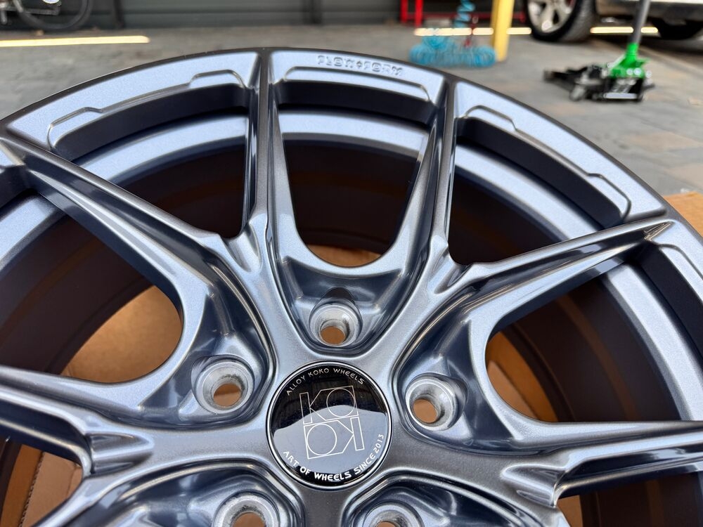 Диск Koko FF116-GX 7.5x17 5x114.3 ET38 73.1 GR