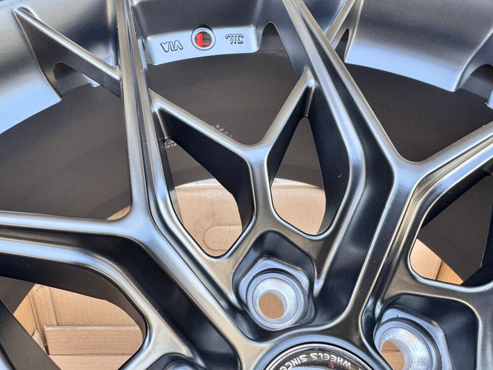 Диск Koko FF118-GX 8.5x19 5x108 ET35 73.1 BM