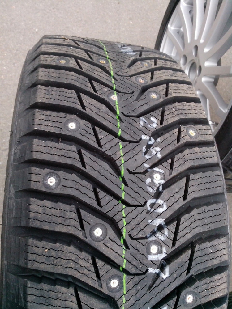 Зимние шины Kumho WinterCraft Ice Wi 31