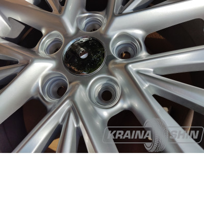 Диск Replica Toyota CT2250 6.5x16 5x114.3 ET45 60.1 HS