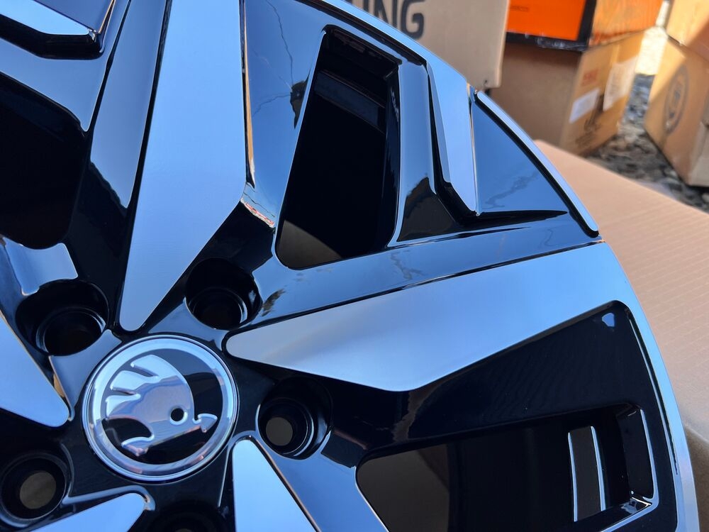 Диски Replica FBX236-8