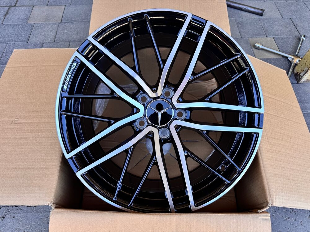 Диск Replica 0354 8.5x18 5x112 ET45 66.6 Black