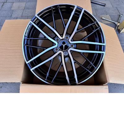 Диск Replica 0354 8.5x18 5x112 ET45 66.6 Black