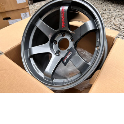 Диск Wolf FF188 9x16 5x114.3 ET12 73.1 GR