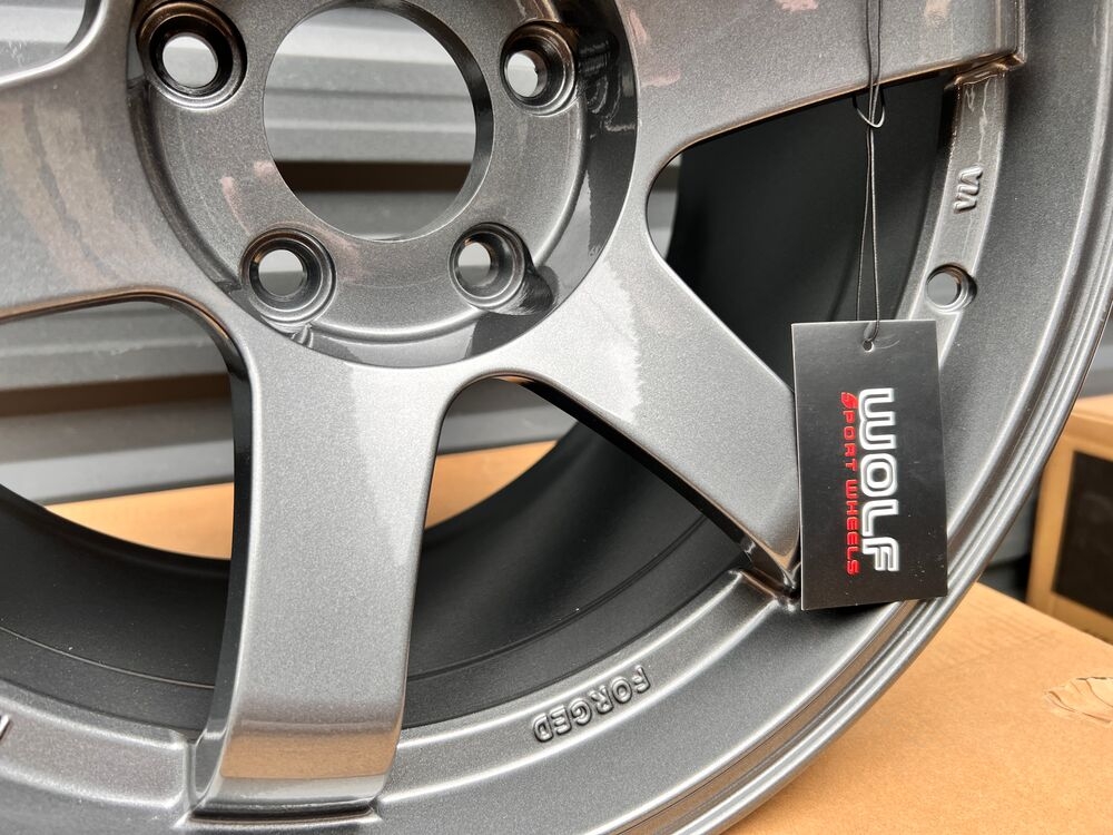 Диск Wolf FF188 9x16 5x114.3 ET12 73.1 GR